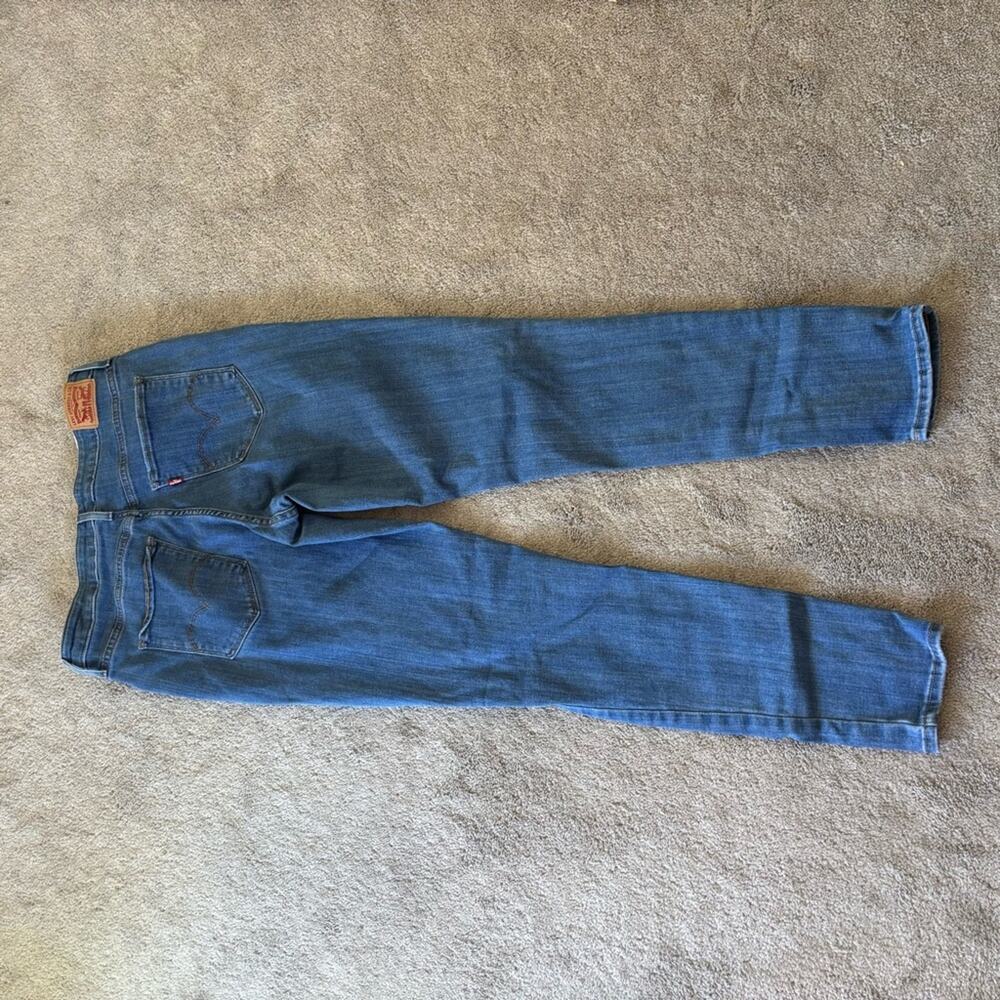 Levi’s High Rise Skinny Jeans Women’s Distressed 32 - Picture 7 of 7
